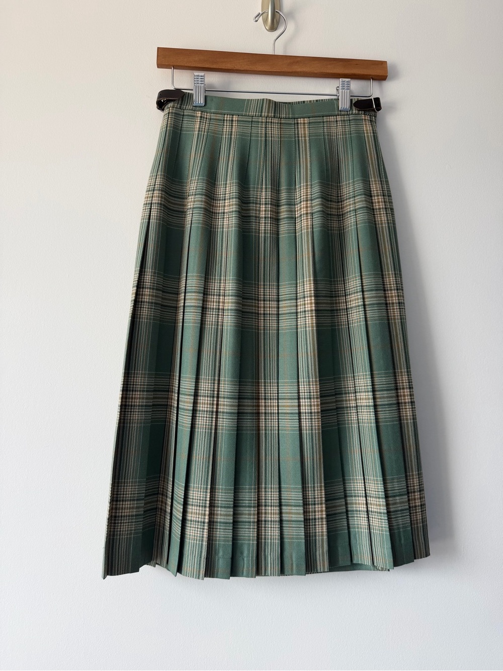 Pleated Green Plaid Midi Skirt